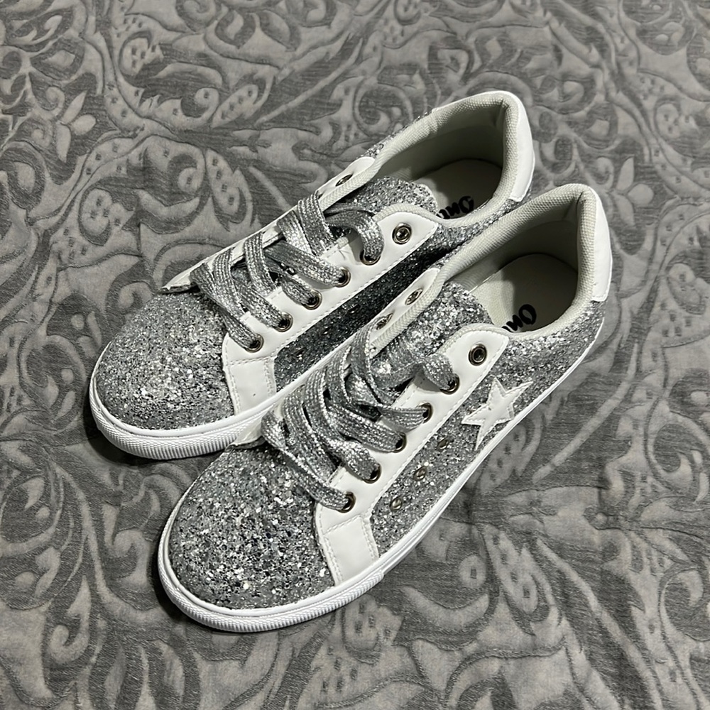 Size 8, Outwoods Shoe